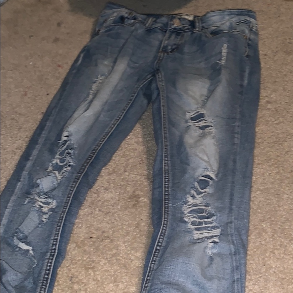 Indigo Rein cropped ripped jeans